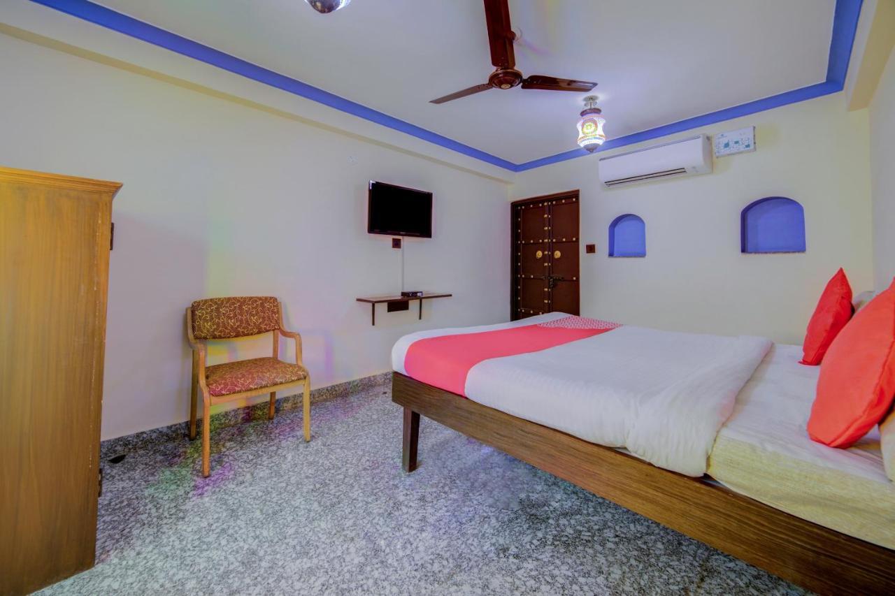 Oyo Flagship 14537 Hotel Amer Haveli Τζαϊπούρ Εξωτερικό φωτογραφία