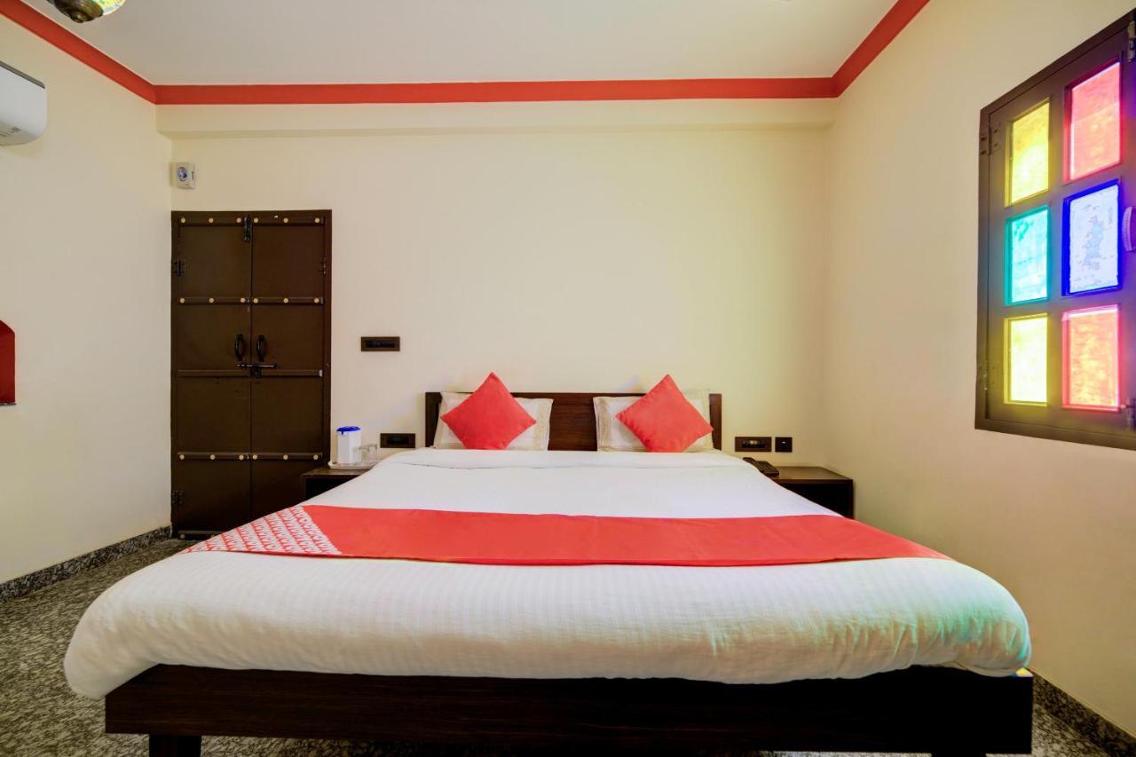 Oyo Flagship 14537 Hotel Amer Haveli Τζαϊπούρ Εξωτερικό φωτογραφία
