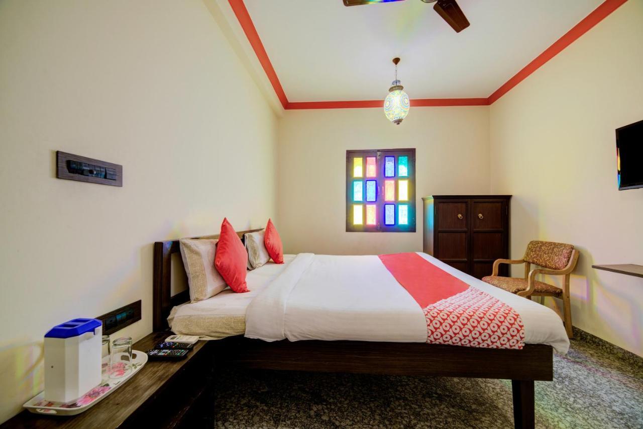 Oyo Flagship 14537 Hotel Amer Haveli Τζαϊπούρ Εξωτερικό φωτογραφία