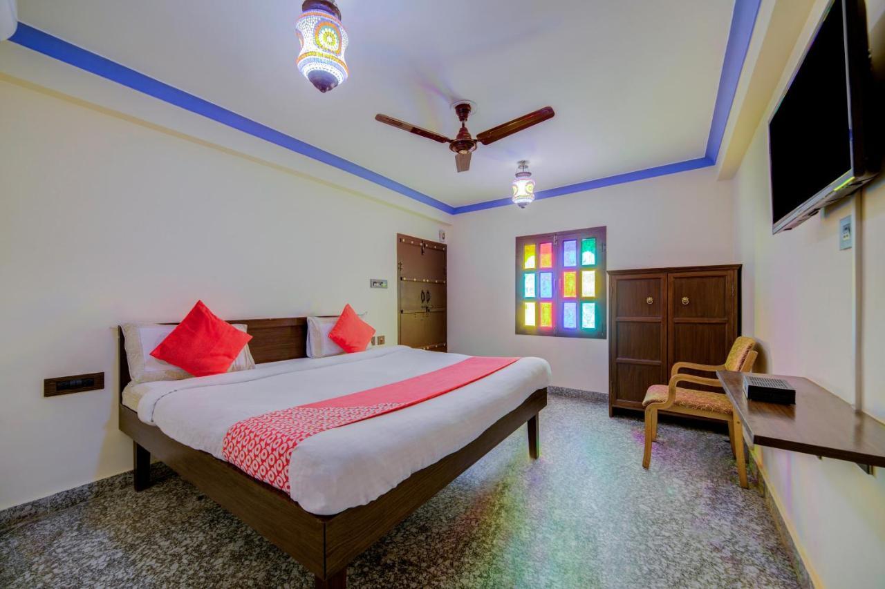 Oyo Flagship 14537 Hotel Amer Haveli Τζαϊπούρ Εξωτερικό φωτογραφία
